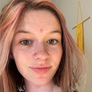 Meet your Posher, Hannah